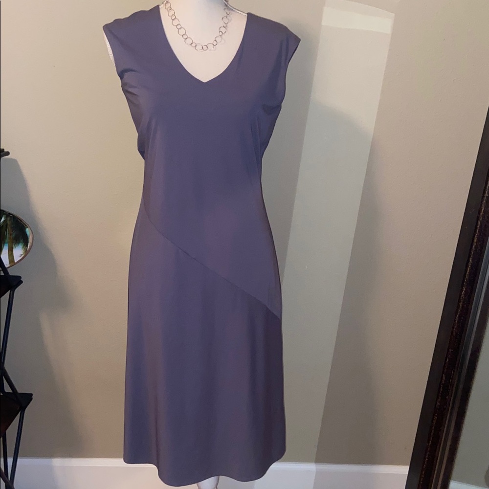 Calvin Klein Classic Midi Sheath Dress Sleeveless V-Neck Jersey Smooth Slimming